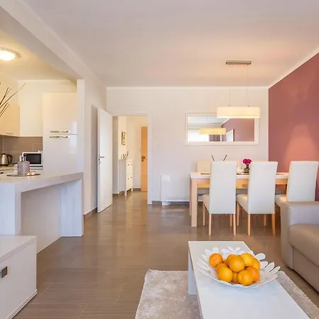 Luxury Apartments Villa Mande Malinska Esterno foto