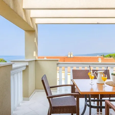Luxury Apartments Villa Mande Malinska Esterno foto