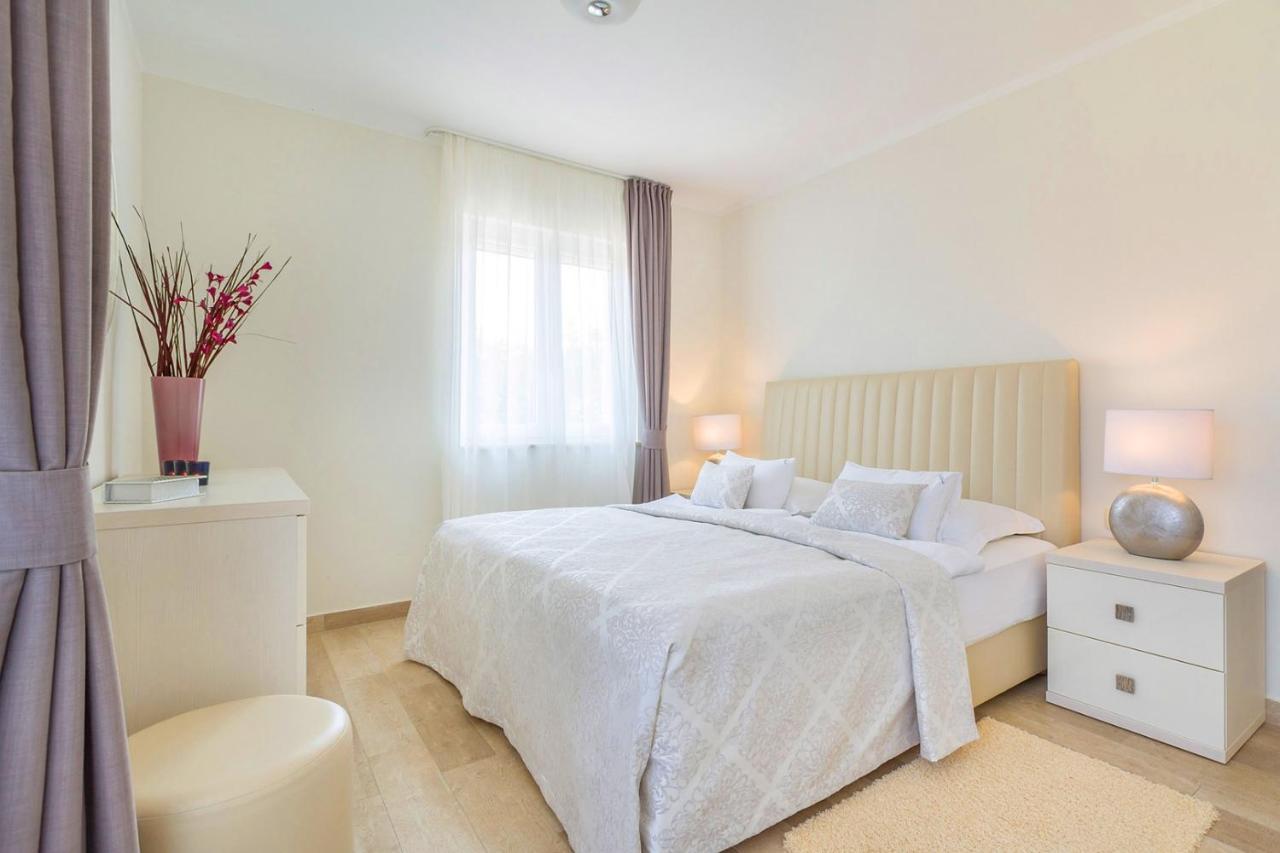 Luxury Mande Malinska