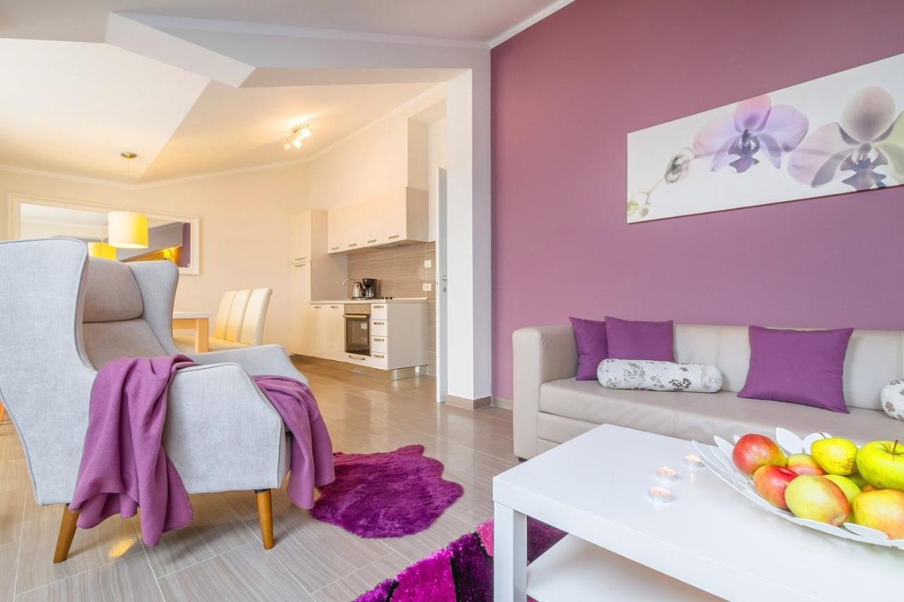 Luxury Mande